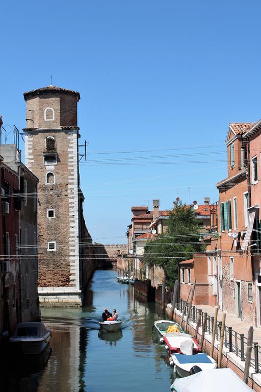Appartamento Calle Dei Preti Venedik Dış mekan fotoğraf